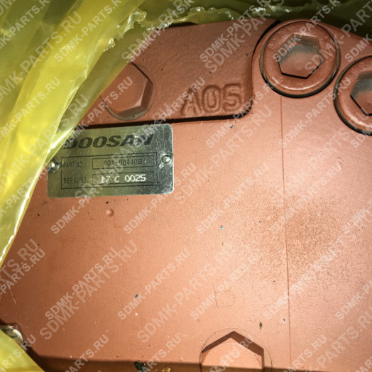 Гидромотор хода с редуктором DOOSAN DX300 170401-00048A/B 3