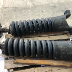 Натяжитель KOMATSU PC400-6 208-30-74140 208-30-74140