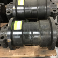 Каток опорный HITACHI ZX240LC-3 9184516 9184516 Каток опорный HITACHI ZX240LC-3 9184516 9184516