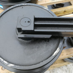 Колесо направляющее KOMATSU PC200-6 20Y-30-00030