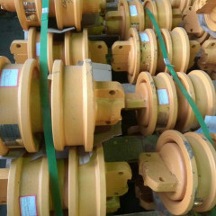 Каток опорный двуб. KOMATSU D65-EX15EO 14X-30-01030 14X-30-01030