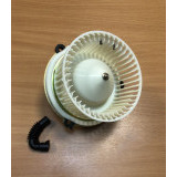 Мотор отопителя HITACHI ZX240LC-3 4370266 Мотор отопителя HITACHI ZX240LC-3 4370266